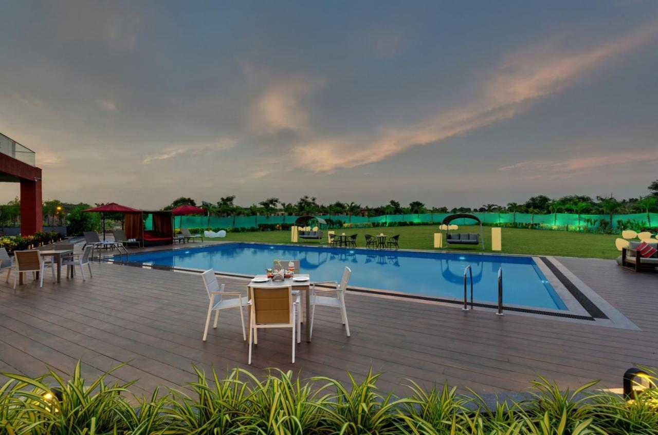 The Fern Royal Farm Resort, Anjār Exterior photo