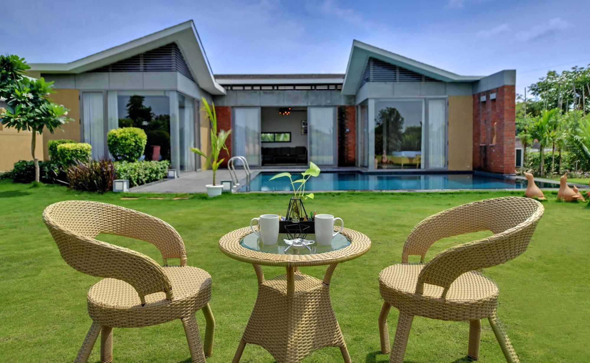 The Fern Royal Farm Resort, Anjār Exterior photo